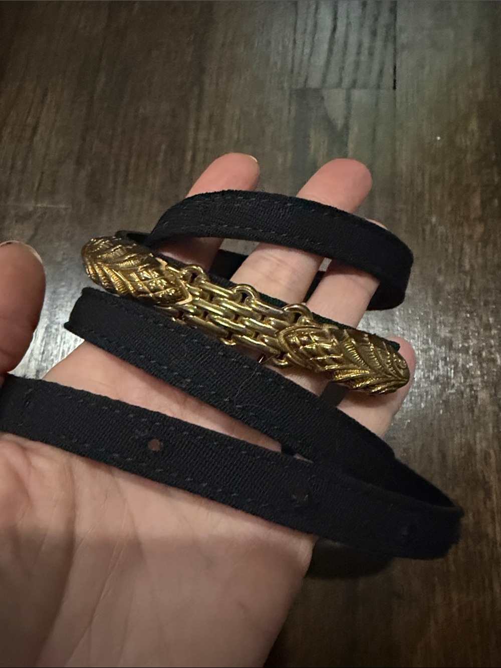 1980s/1990s vintage Black adjustable Belt with Gold Chain Accent